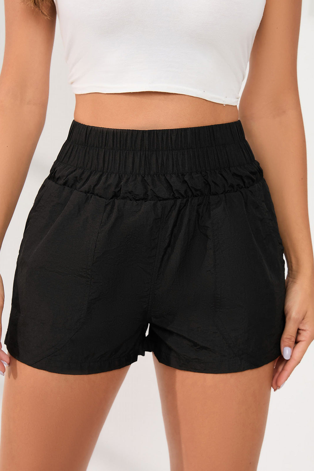 Black Elastic Side Pockets High Waist Shorts