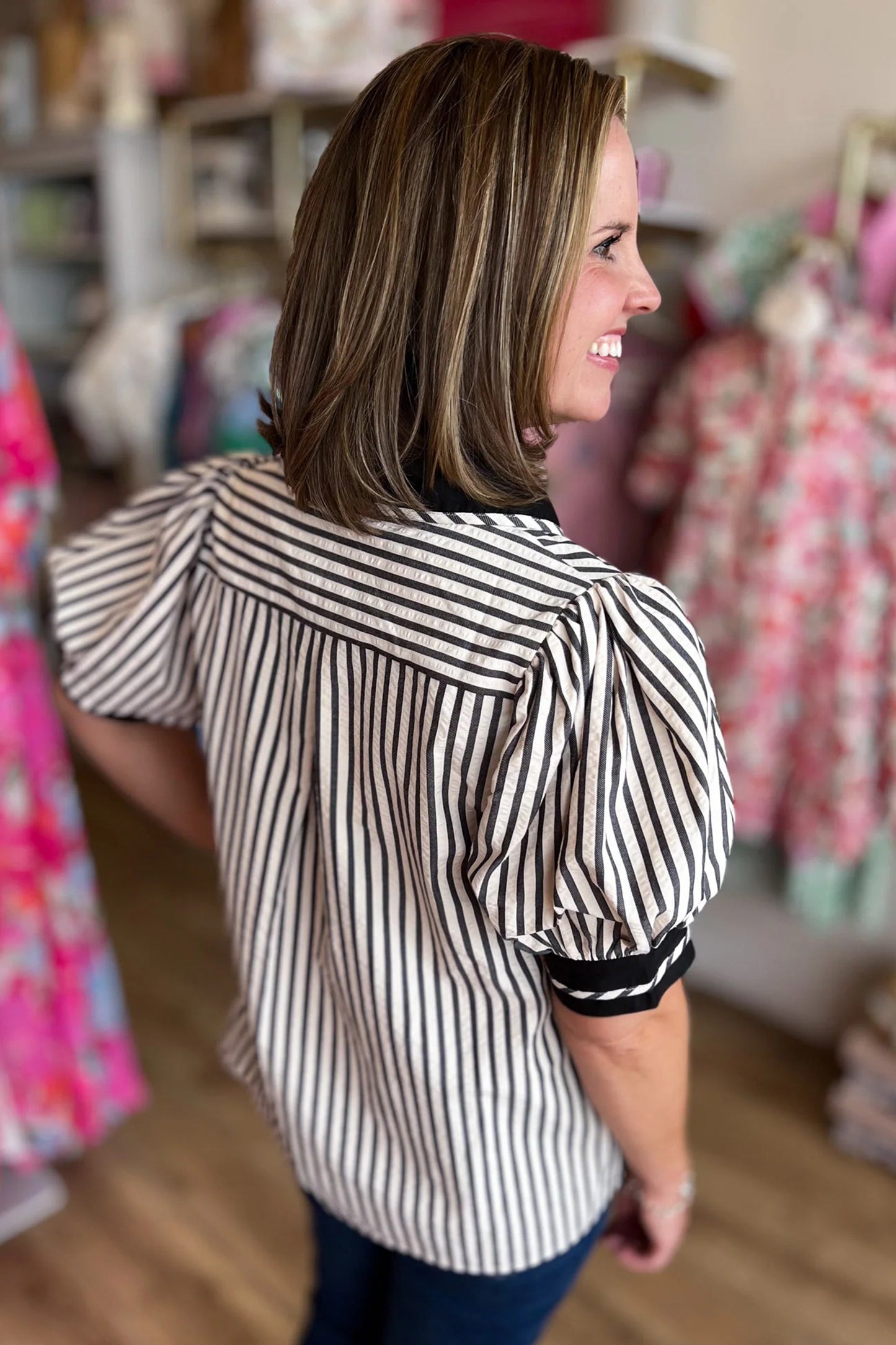 Green Stripe Collared Split Neck Short Bubble Sleeve Blouse