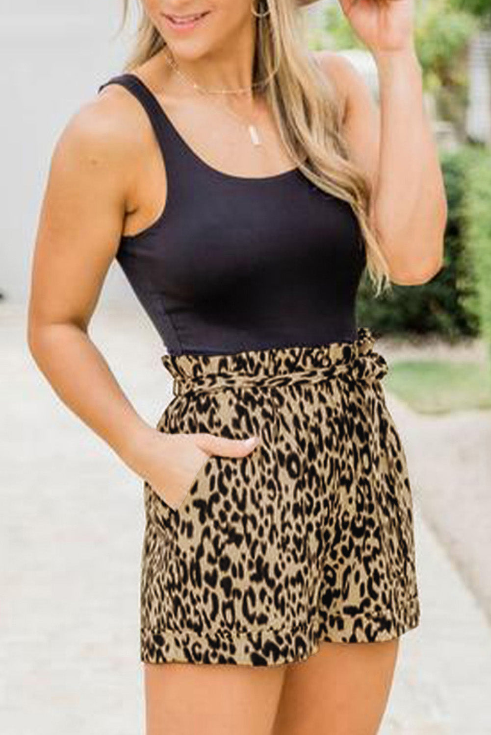 Cheetah Casual Pockets Frill Tie Waist Shorts